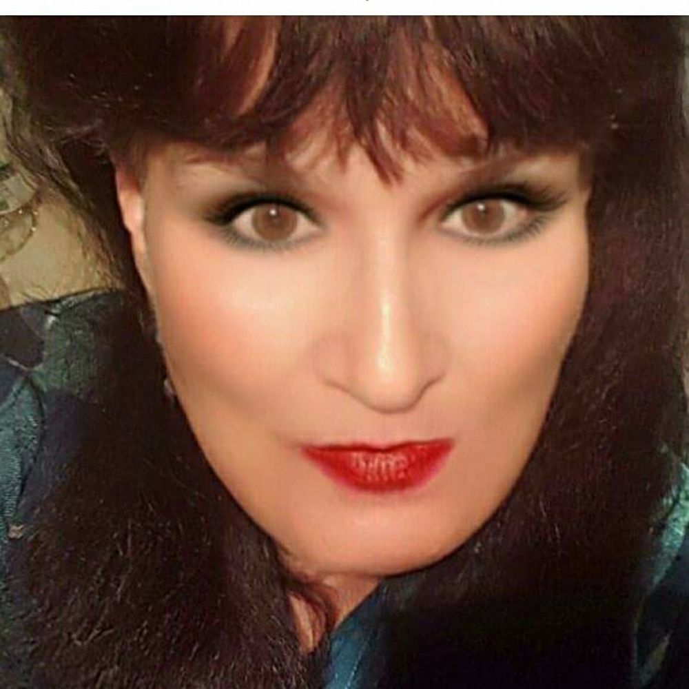 Meet your Posher, Miriana